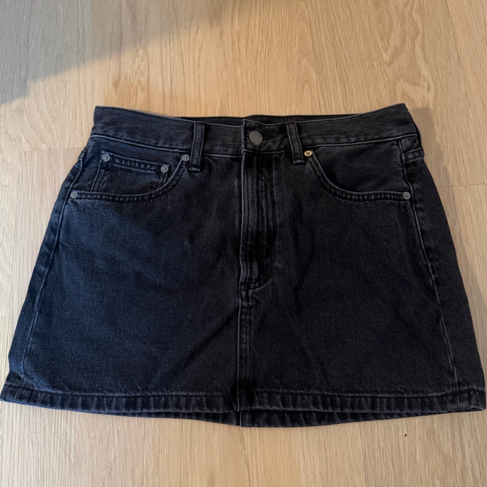 Aritzia Denim Forum Black Denim Mini Skirt